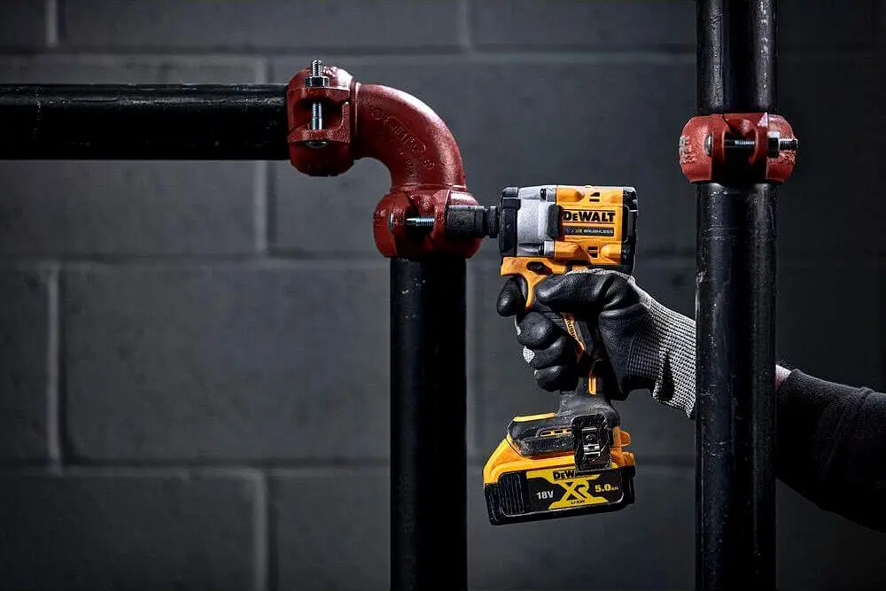 Гайковерт DeWalt DCF921P2T-QW [95785] - фото 5
