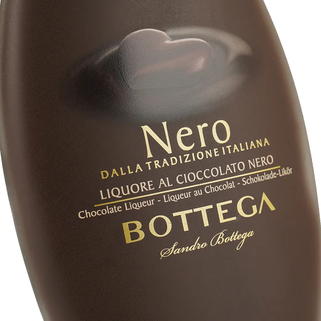 Набір: Лікер Bottega Cioccolato Nero 15% 0.5 л + Цукерки Millennium Choco Crunch з мигдалем, пластівцями та рисовими кульками 100 г - фото 6