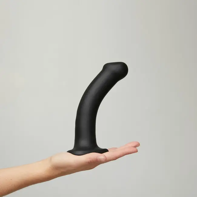 Фалоімітатор Strap-On-Me Bendable Double Density M 18 см чорний - фото 8