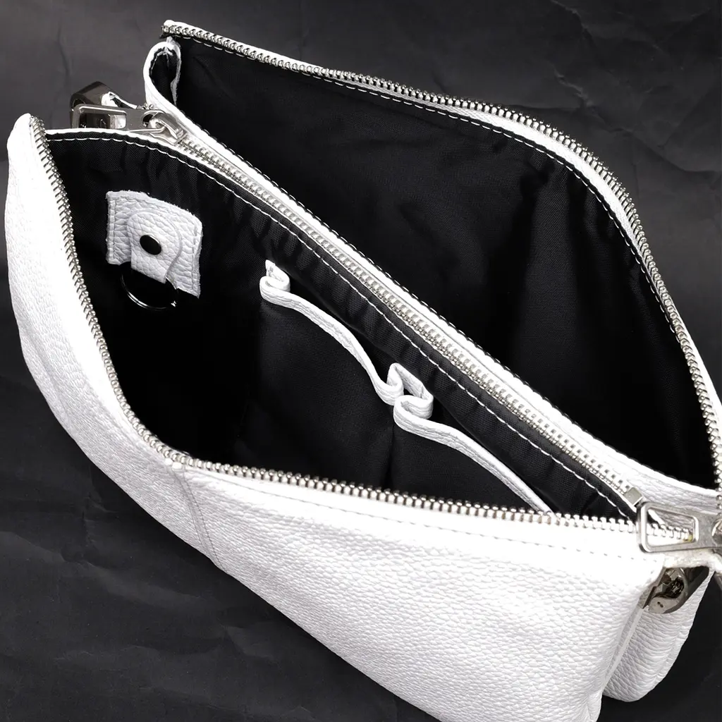 Кожаная женская сумка Grande Pelle 26х15.5х3 см sum0023593 - фото 4