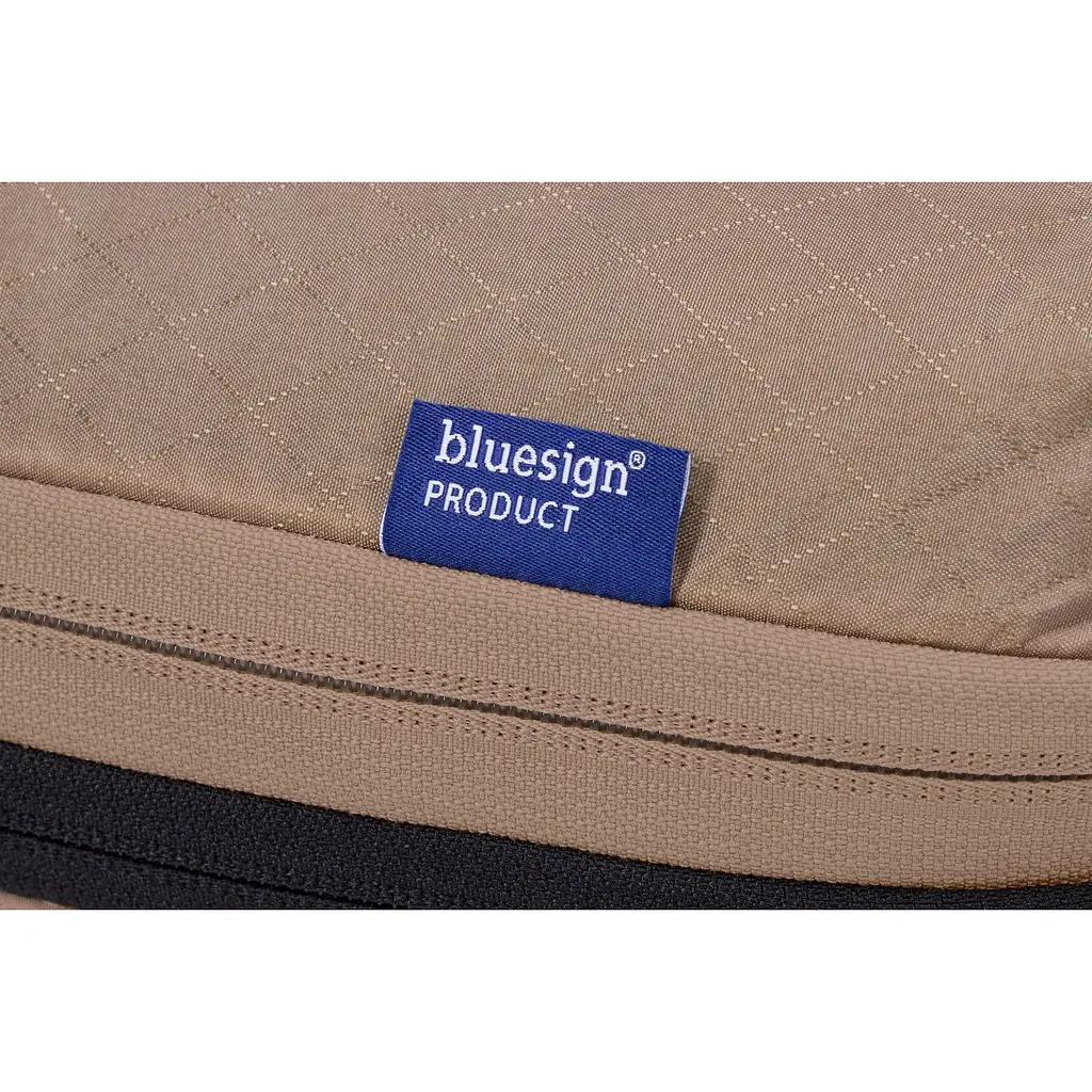 Органайзер для одягу Thule Compression Packing Cube Medium бежевий (3205561) - фото 9