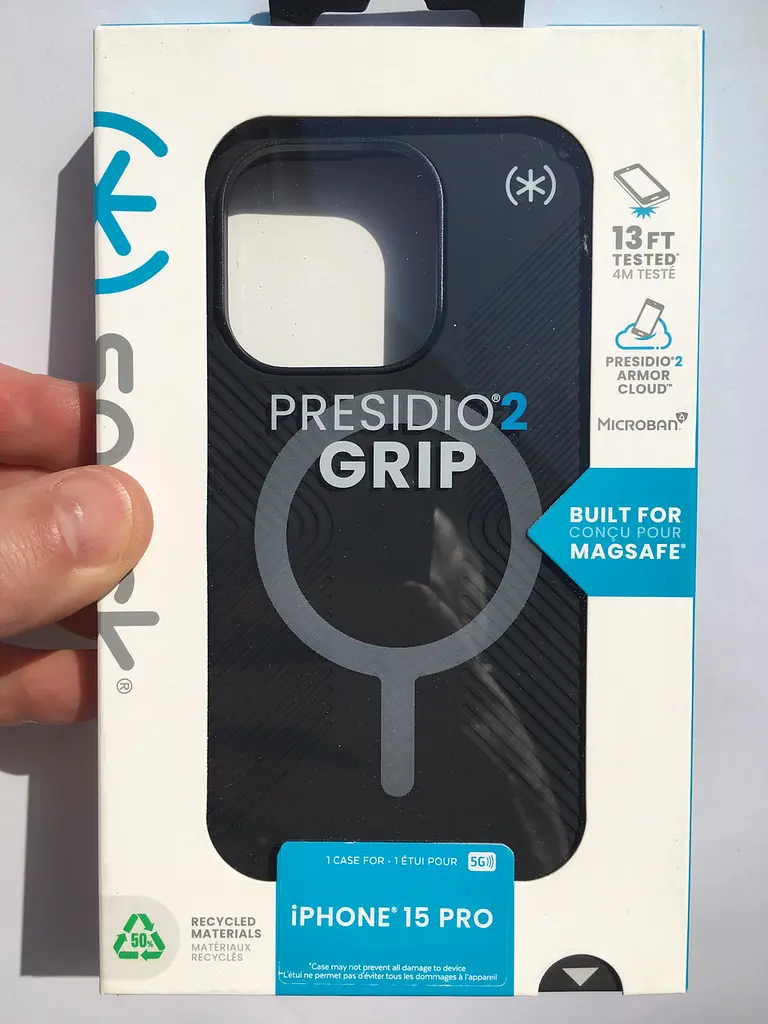 Оригінальний протиударний чохол для iPhone 15 PRO Speck Presidio2 Grip MagSafe Black 150563-3205 - фото 2