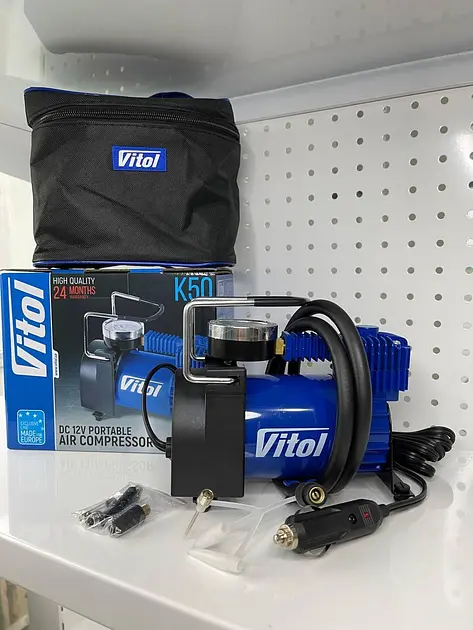 Автомобільний компресор Vitol 150psi 15Amp 40л R13-16 прикурювач (K-50) - фото 2