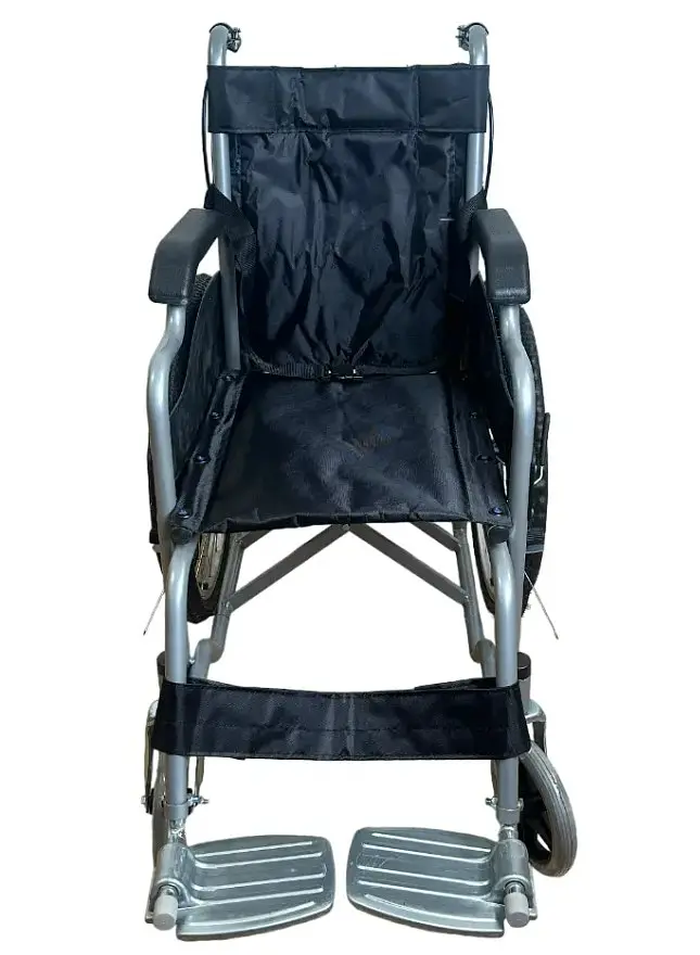 Инвалидная коляска детская Medical с ручными тормозами весом до 100 кг (VRM-011) - фото 3