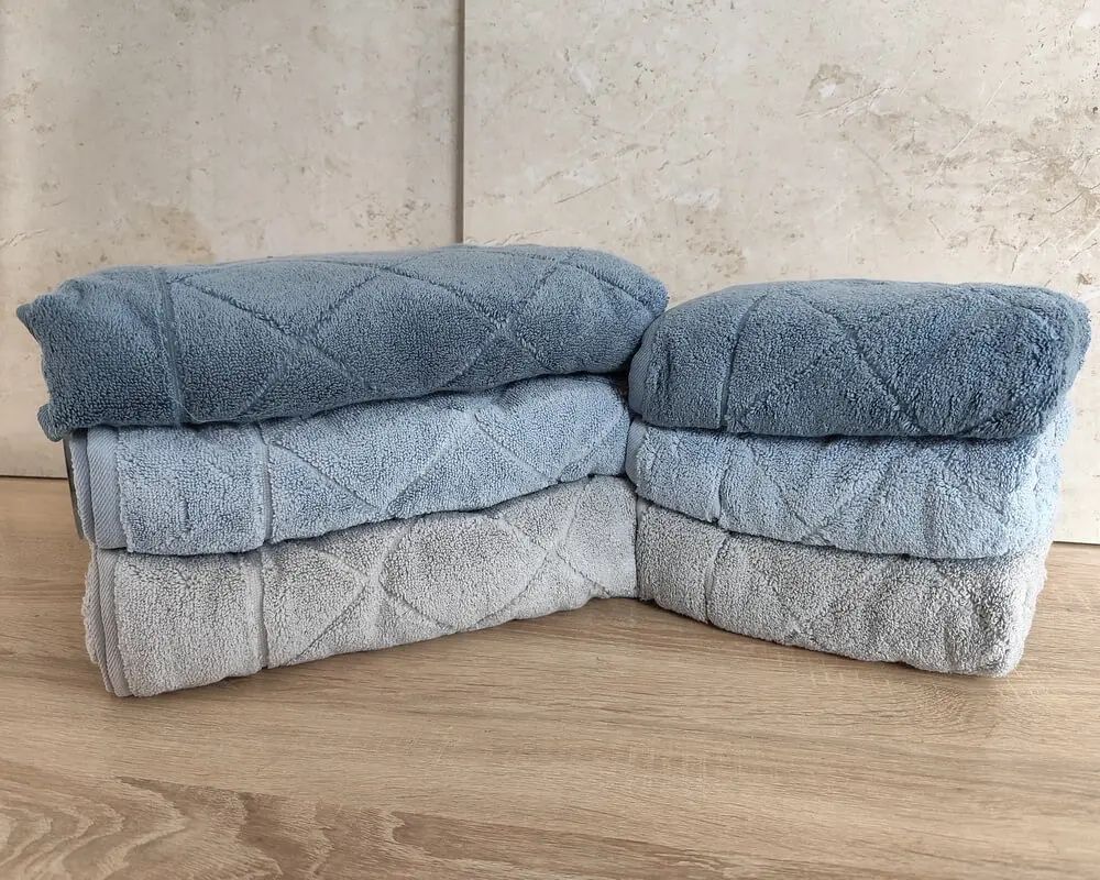 Набір турецьких махрових рушників Cestepe MicroCotton Premium 3 штуки 50x90 + 3 штуки 70х140 Eva 1 щільність 600 г/м2 - фото 4