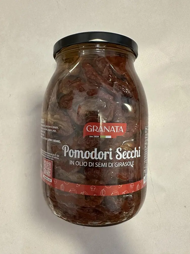 Томати в'ялені Granata Pomodori secchi 950 г