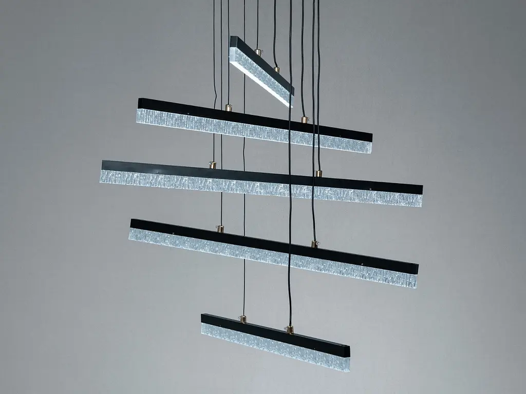 Підвісна LED-люстра Diasha SX1016/5BK, чорна, 70W, акрилові світлові планки, регулювання висоти та пульт - фото 3