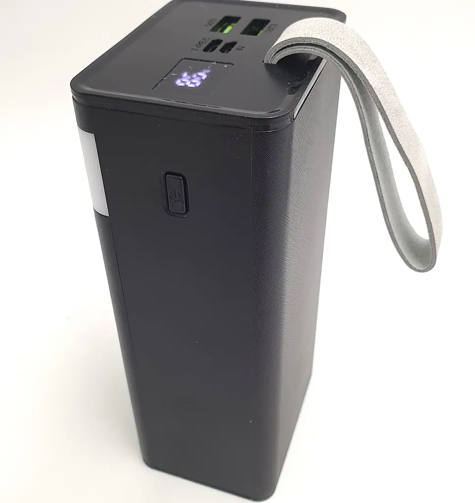 Потужний Повербанк із LED ліхтариком Power Bank із швидкою зарядкою 40000mAh 2USB /Type-C PD/QC 5A/22.5W Maxmate MMP40KP чорний - фото 13