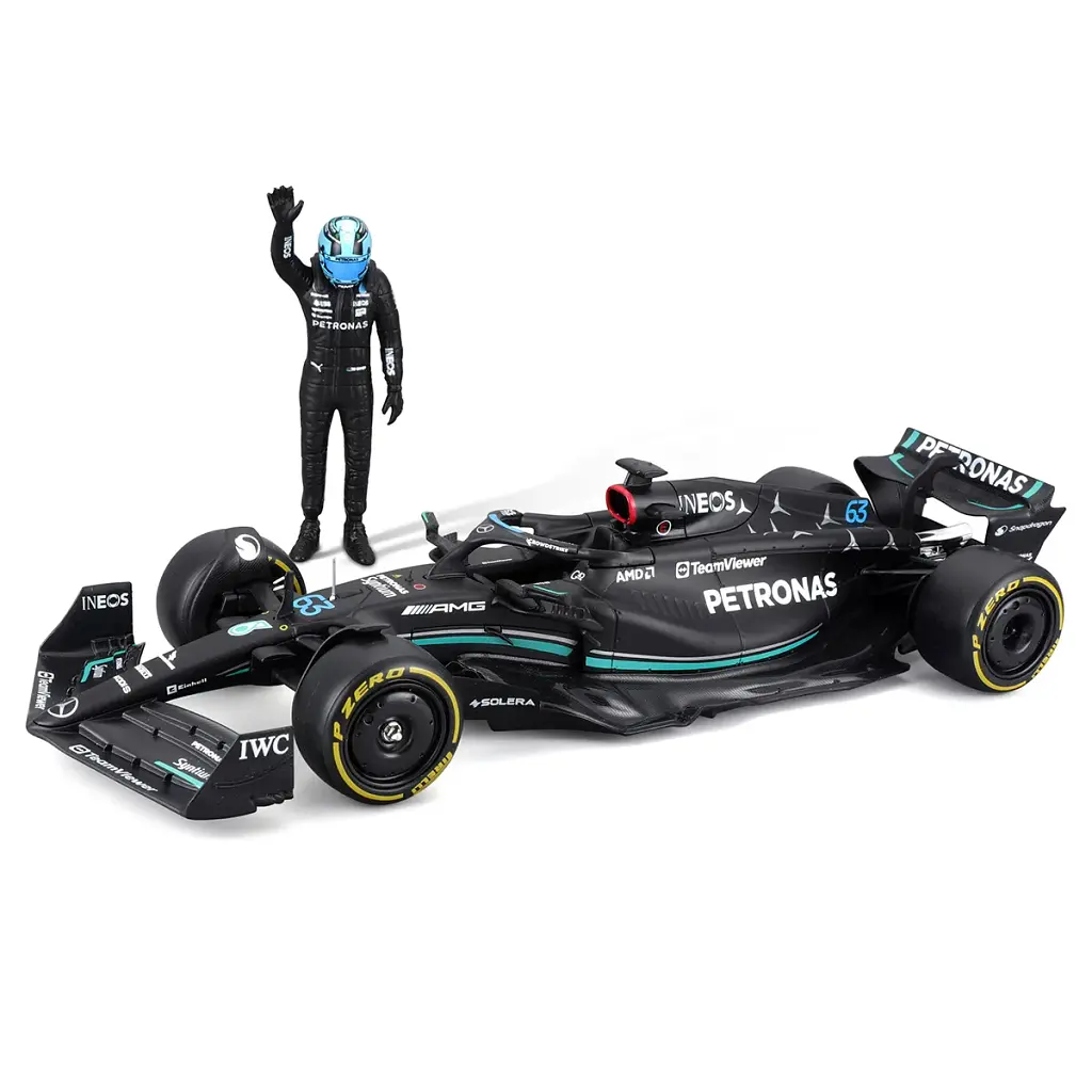 Масштабна модель автомобіля Bburago Автомодель з фігуркою - Mercedes-AMG F1 W14 E Performance, 1:24 (18-28037) - фото 10