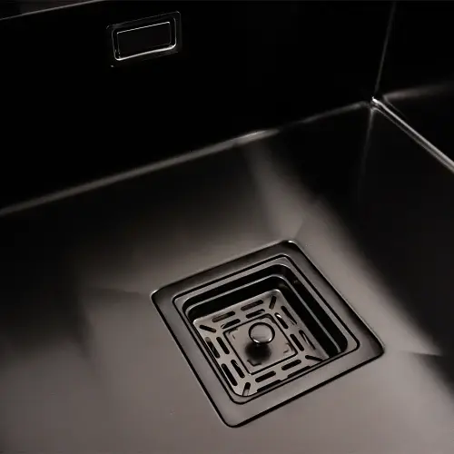 Кухонна мийка Platinum Handmade TZ з нержавіючої сталі одночашева зі змішувачем 50x50x20 см чорна - фото 4