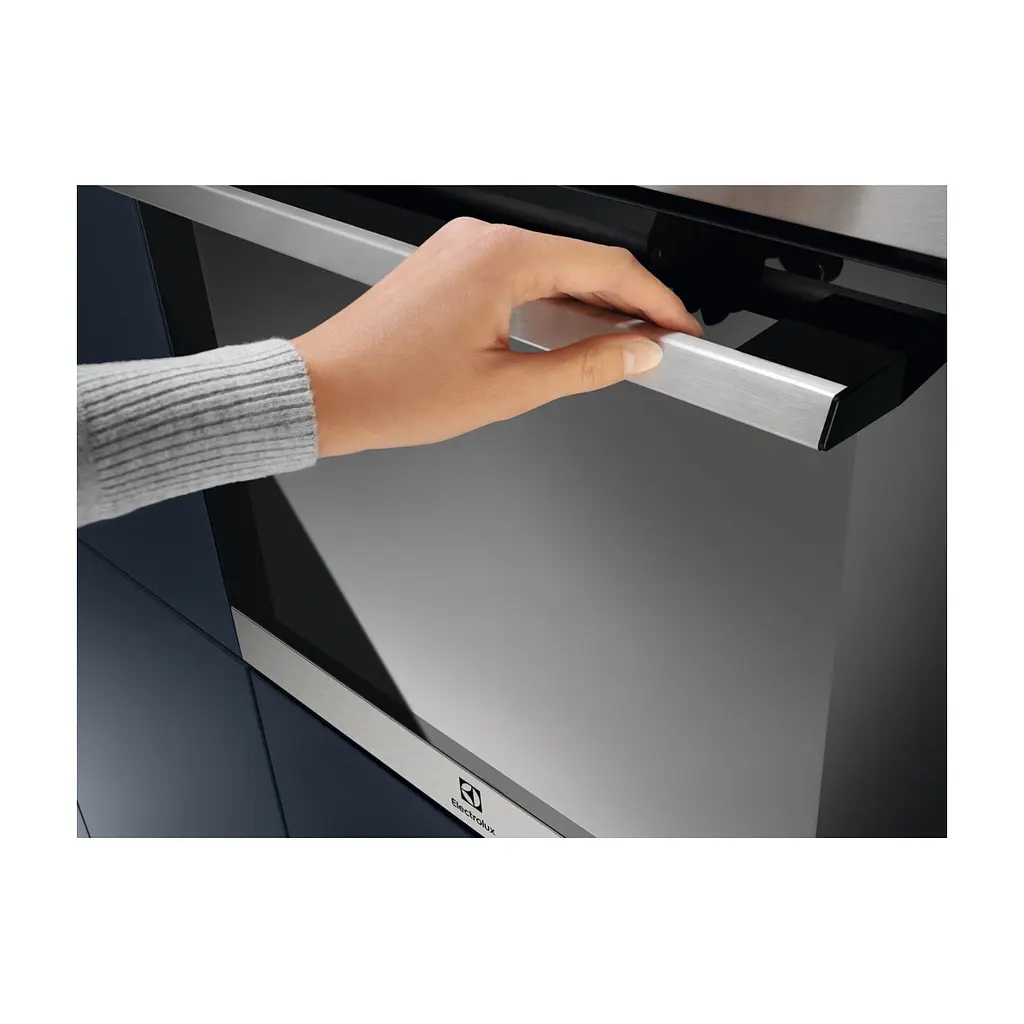 Духова шафа Electrolux EOF3H40BX - фото 4