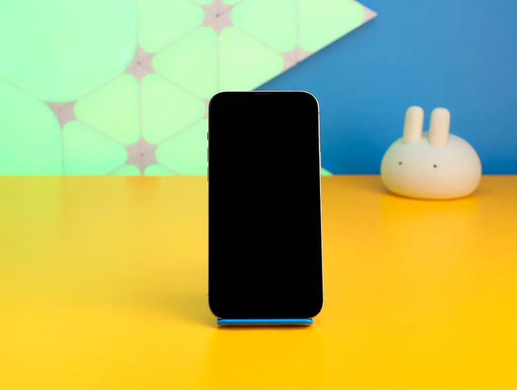Смартфон Apple iPhone 13 Pro Max 128GB Gold (MLL83) Б/В [125842] - фото 3