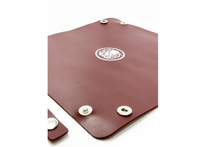 Настільна гра Планета Ігор Лоток для кубиків Ктулху (бургунді) (Dice tray Cthulhu burgundy) (pi-dt003) - фото 2