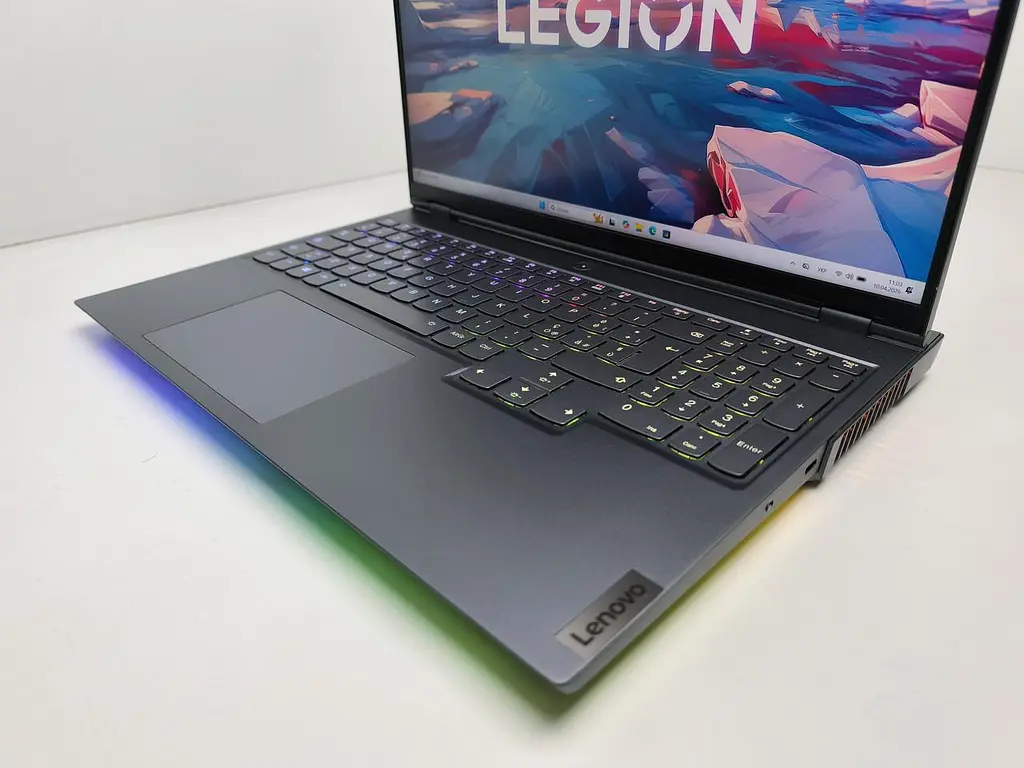 Ноутбук Lenovo 16" Legion 7 2K IPS 165Hz Ryzen 7 5800H 16Gb SSD 512GB RTX 3080 16GB (12641) Б/в - фото 4