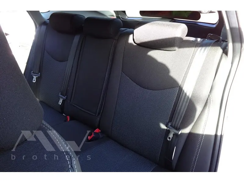 Авточохли модельні MW Brothers для Toyota Prius c 2009 - фото 8