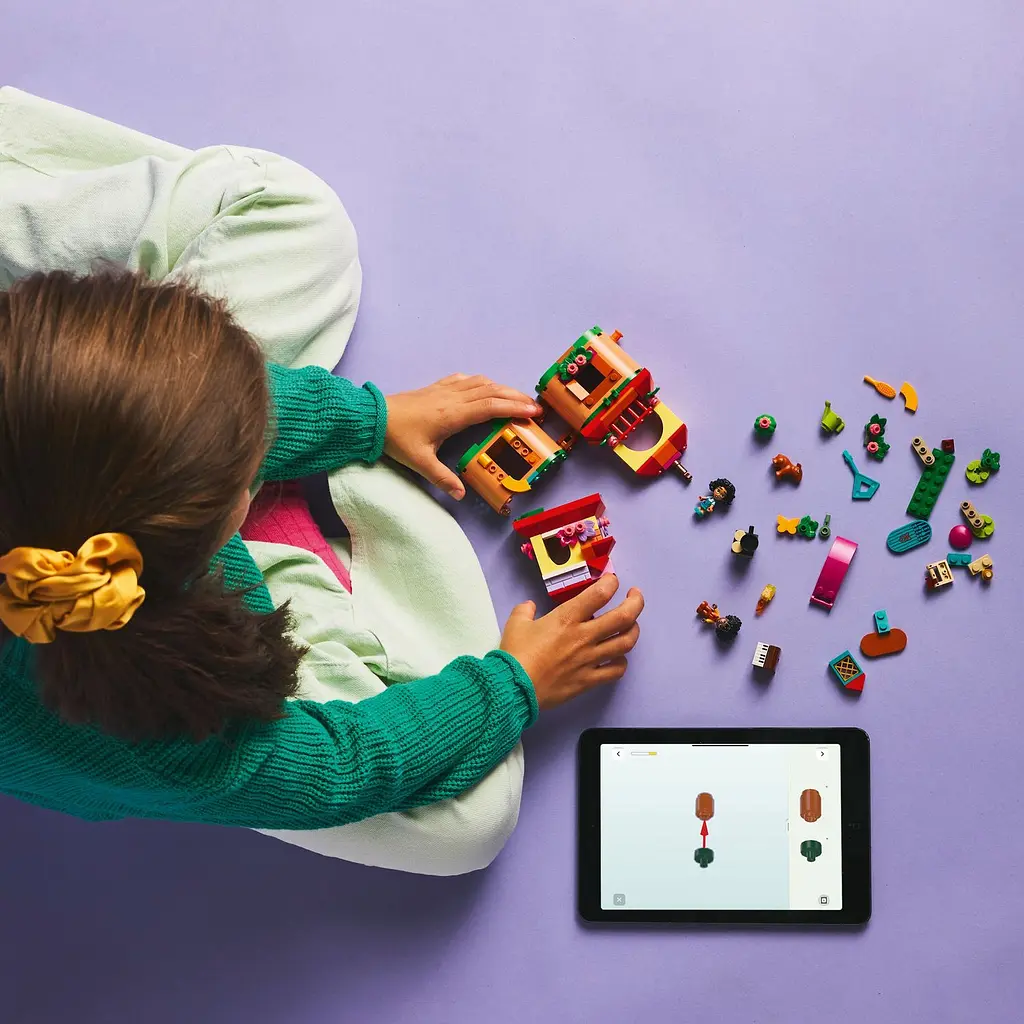 Конструктор LEGO Disney Миндом Энканто 186 деталей (43261) - фото 4