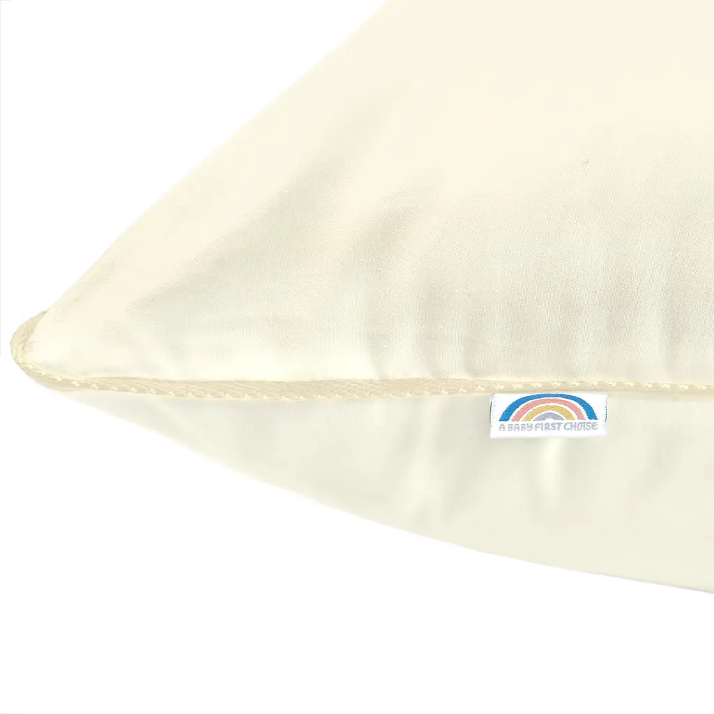 Подушка детская Papaella Sweet Moon 60х40 см молочный (8-32884) - фото 3