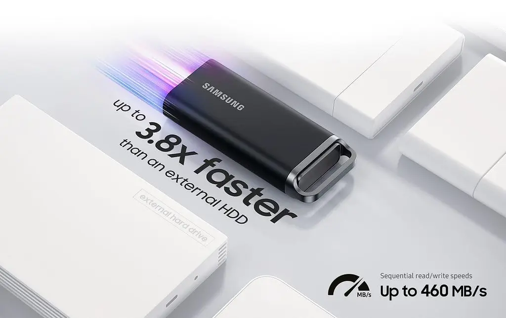 Портативний SSD Samsung 4TB USB 3.2 Gen 1 Type-C T5EVO Shield - фото 6