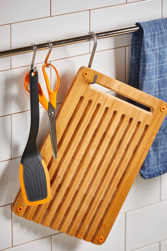 Обробна бамбукова дошка для хліба Fiskars Functional Form ™ 1059230 - фото 5