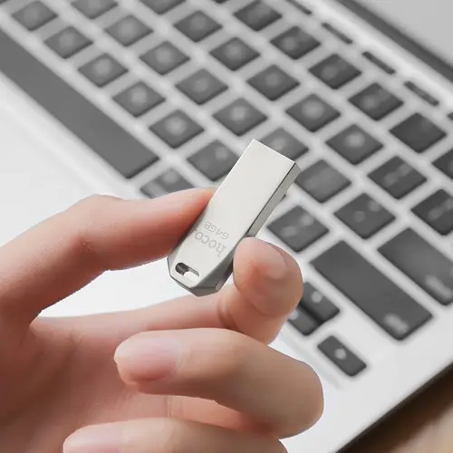 Флешка металева Hoco UD4 128 GB Intelligent high-speed USB flash drive - фото 3