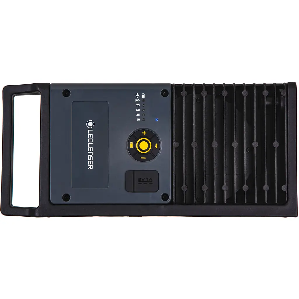 Фонарь-прожектор LedLenser IF8R с функцией Powerbank и Bluetooth-управлением заряжаемый 4500/2000/400 - фото 4