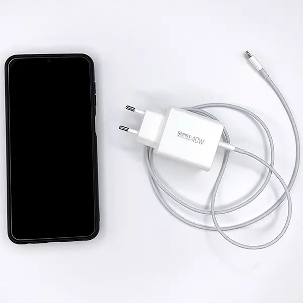 Швидка зарядка для телефону REMAX RP-U123 40Вт PD 1xType-A 2xType-C EC Білий - фото 6
