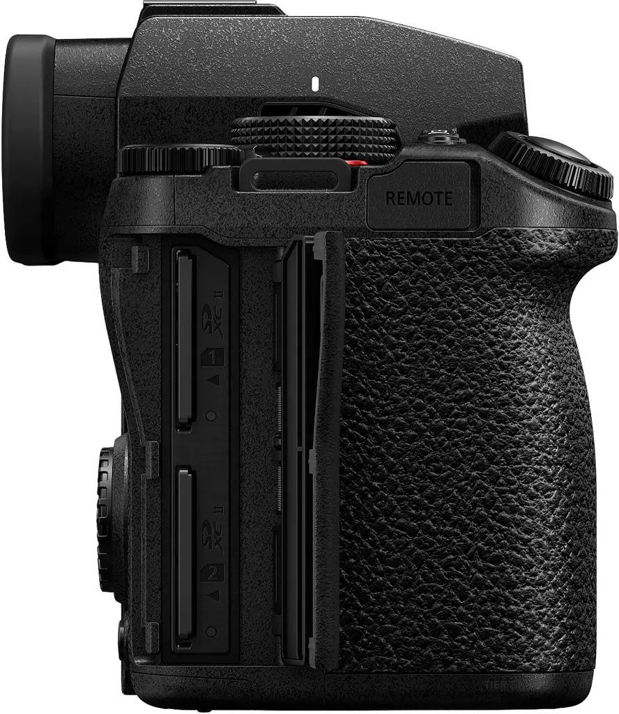 Цифрова фотокамера Panasonic Lumix S DC-S5M2EE Body - фото 6