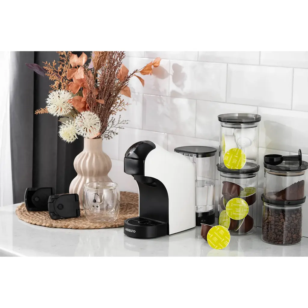 Кавоварка капсульна Ardesto 0.8 л капсули Nespresso, Nescafe Dolce Gusto біла - фото 2