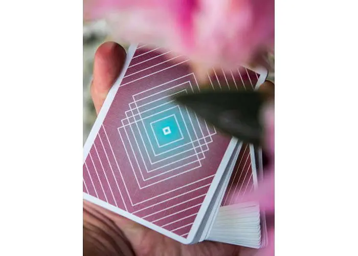 Карты игральные United States Playing Card Company AEY Catcher (Limited edition) (AEY11) - фото 8