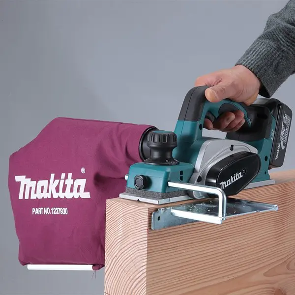 Рубанок Makita DKP180Z акумуляторний 18В - фото 3