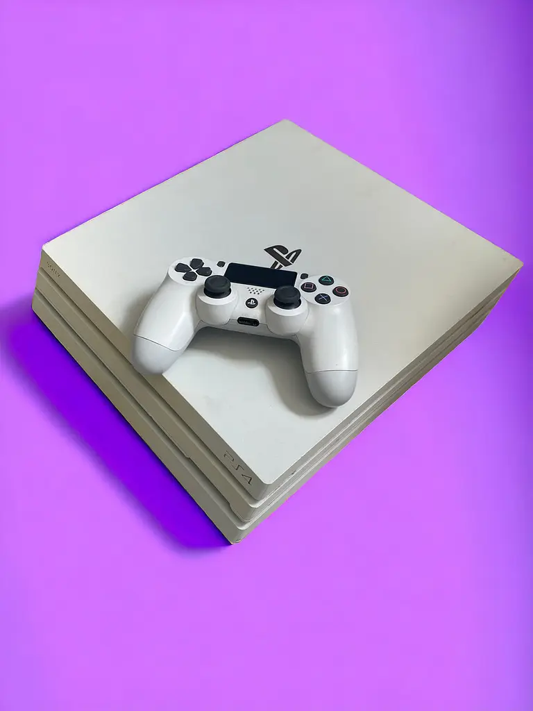 Стаціонарна ігрова консоль PlayStation 4 PRO 1 ТБ (біла) + Гарантія - фото 2