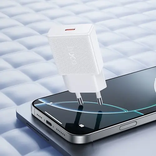 Сітчастий зарядний пристрій HOCO N72 Speed ​​single-port PD20W ultra-thin charger(EU білий) - фото 3