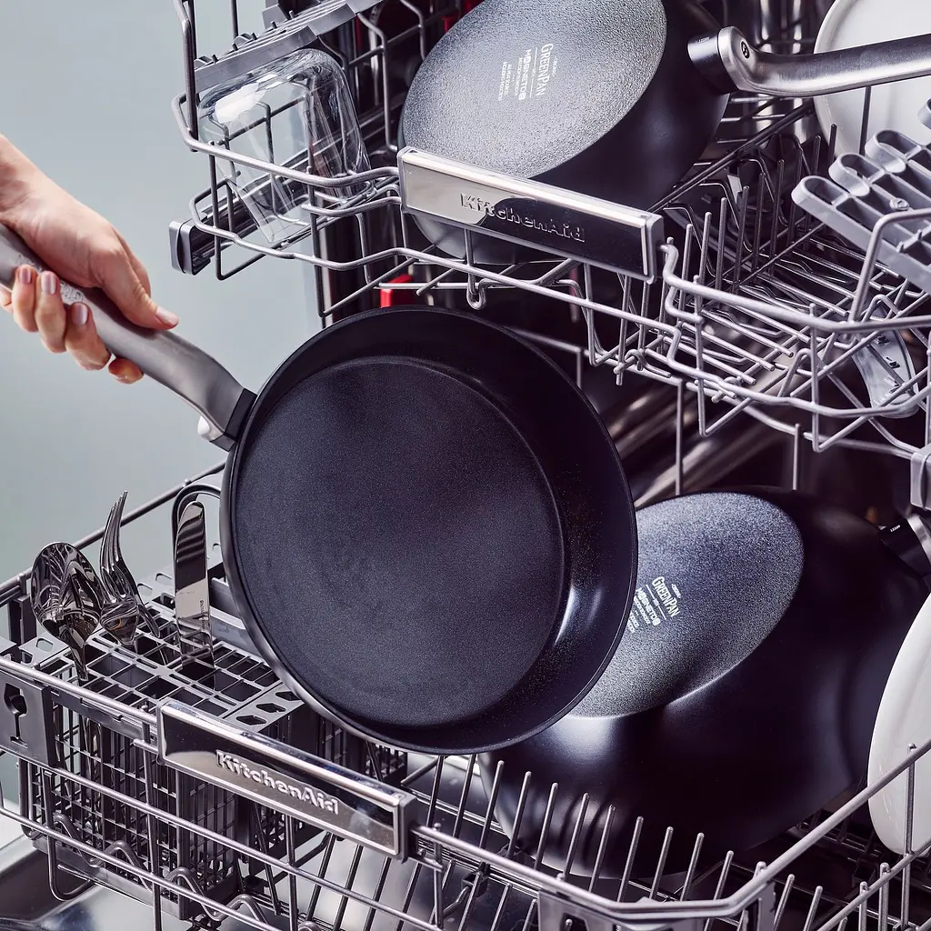 Сотейник GreenPan Evolution з кришкою 26 см 3.7 л чорний (CC007086-001) - фото 7