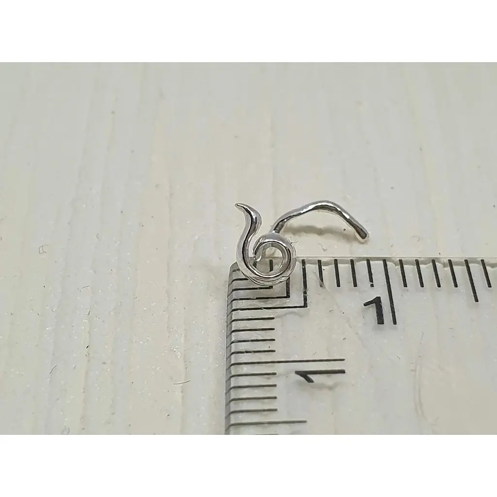 Серебряная серьга-пирсинг в нос Dear. 1054С - фото 3