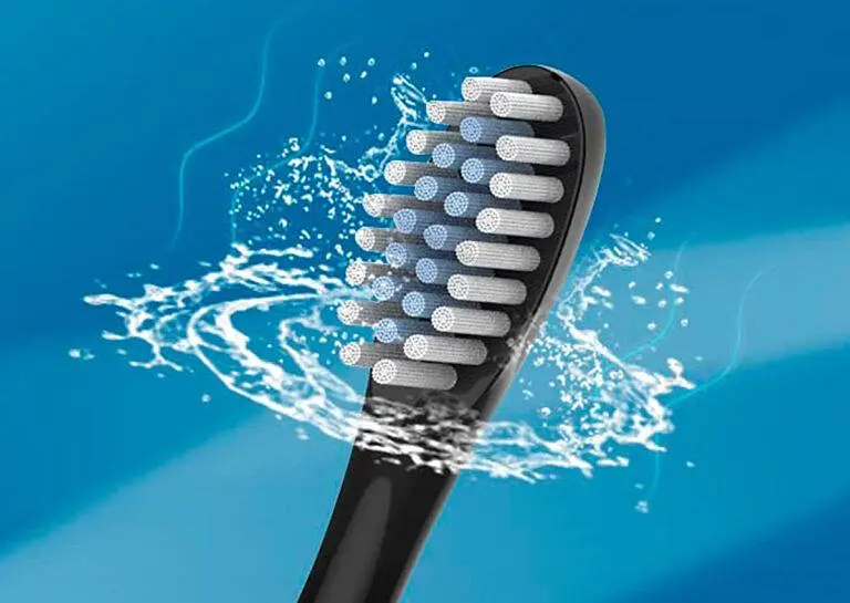 Ультразвуковая зубная щетка с 4 насадками Sonic Toothbrush X-3 Black - фото 5