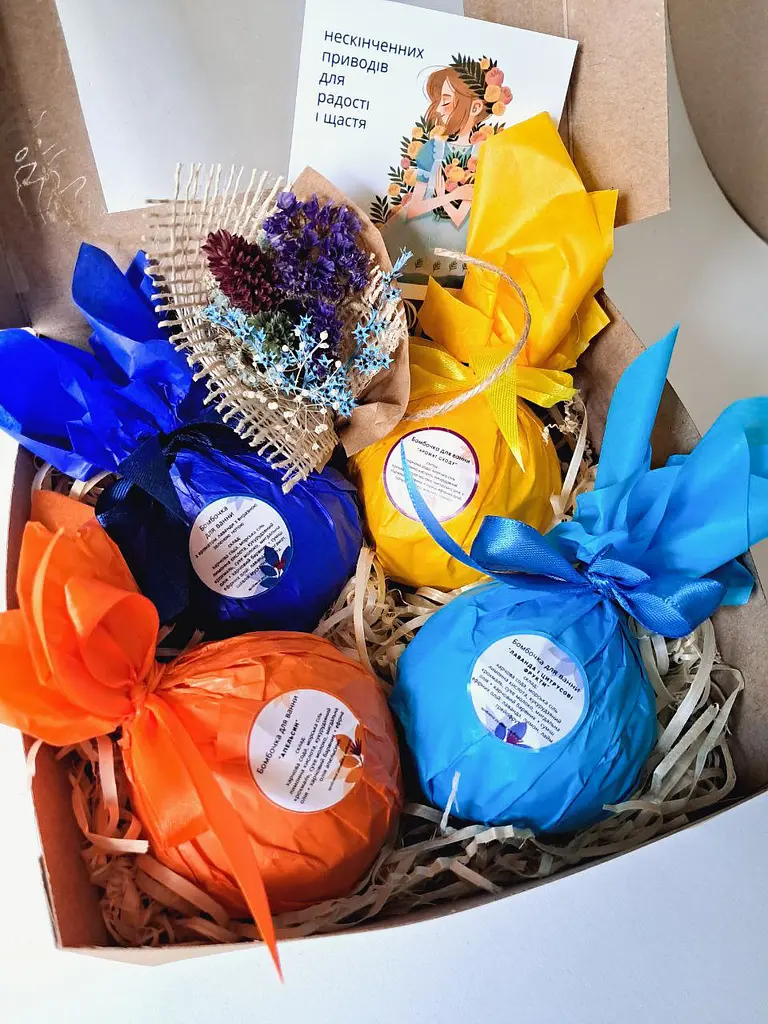 Набір ЕКО бомбочок-гейзерів Svich Shop 4bombs 4 шт. 720 г - фото 6