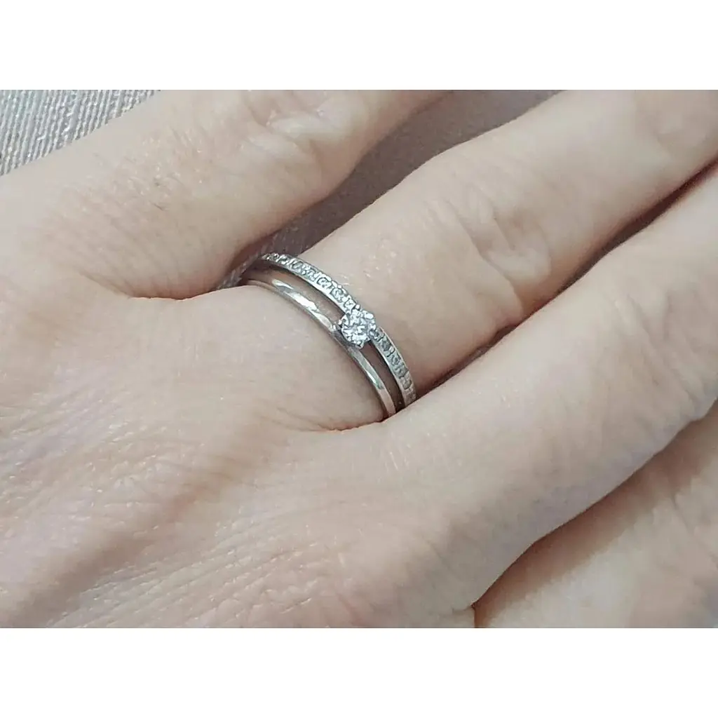 Золоте кільце Родинні коштовності з фіанітами. 111621 18 - фото 2