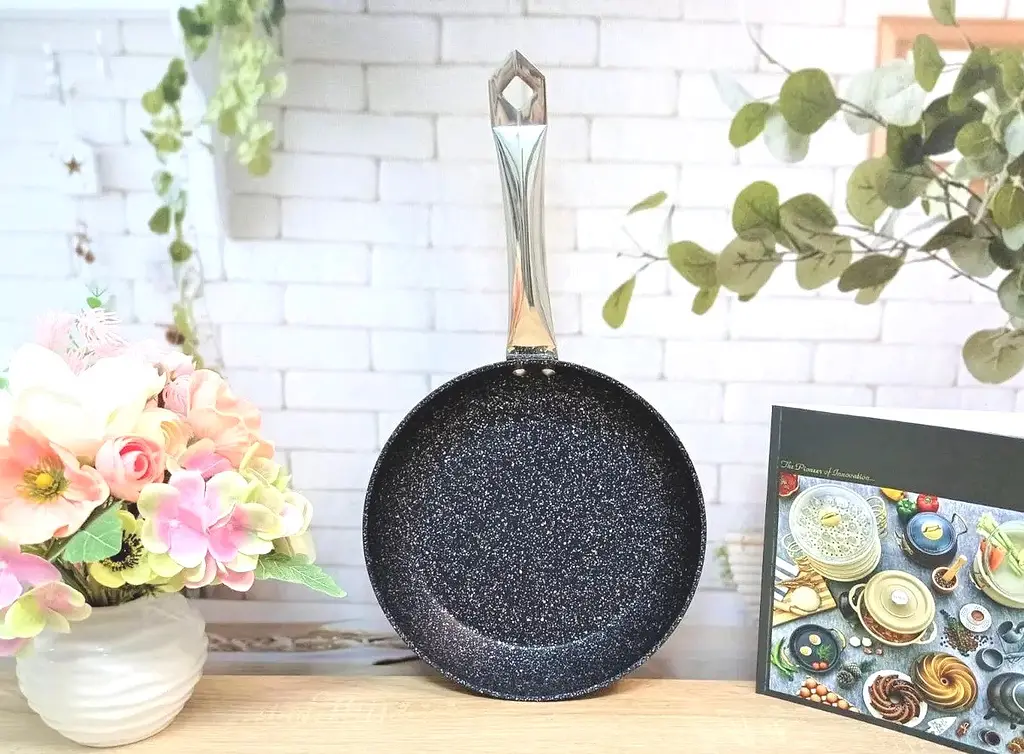 Сковорода O.M.S. Collection 3207-22 см 1,5л Black - фото 3