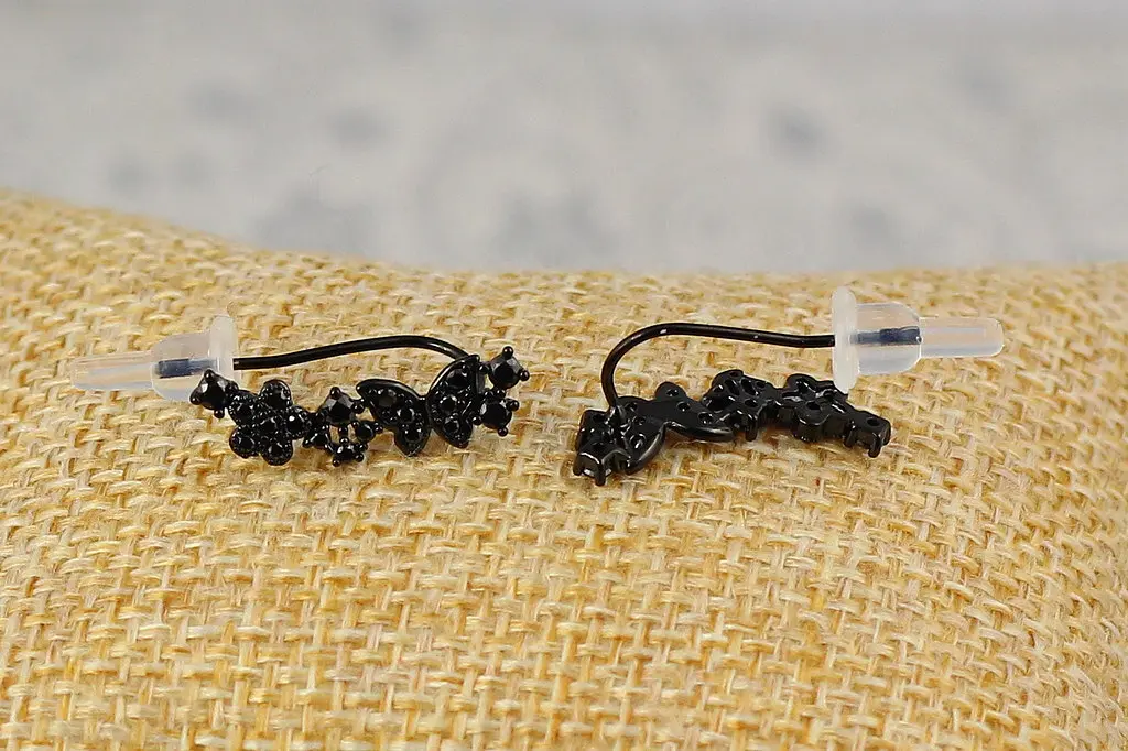 Сережки кафи Xuping Jewelry метелик із квіточками 2 см з покриттям блек ган чорні - фото 3