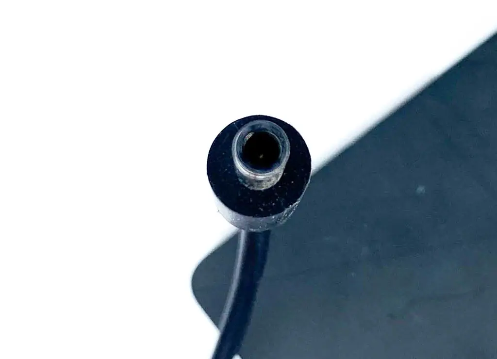 Блок живлення Microsoft Surface 3-4 model 1627 12v 4a 48W - Б/В - фото 3