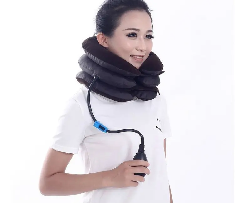 Масажер - комір для шиї Tractors for cervical spine ∙ Лікувальний надувний комір для розвантаження та масажу шиї - фото 3
