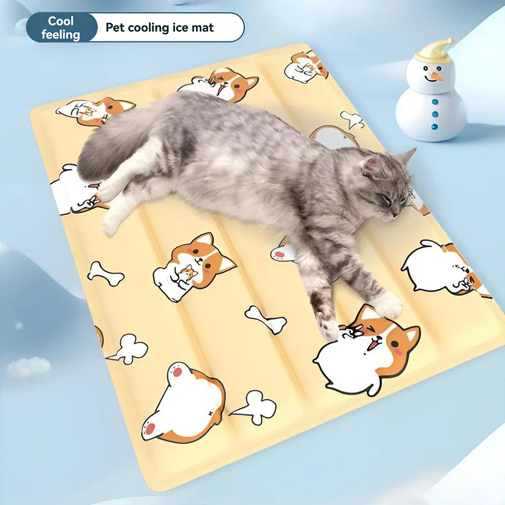 Охолоджуючий килимок для собак та кішок GEL Material Summer Pet Cooling Mat Corgi Beige 60х90 см - фото 3
