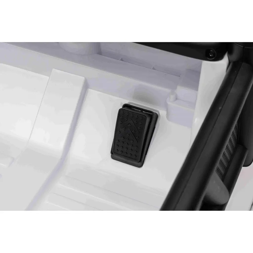 Детский электромобиль Ramiz Off Road 4x4 Sport 12 В, White (PA.XMX-637.BIA) - фото 11