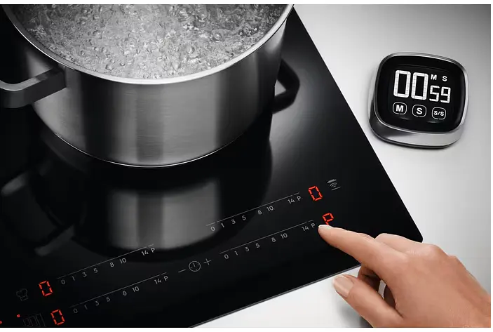Електрична варильна поверхня Electrolux CIV644 (6904308) - фото 8