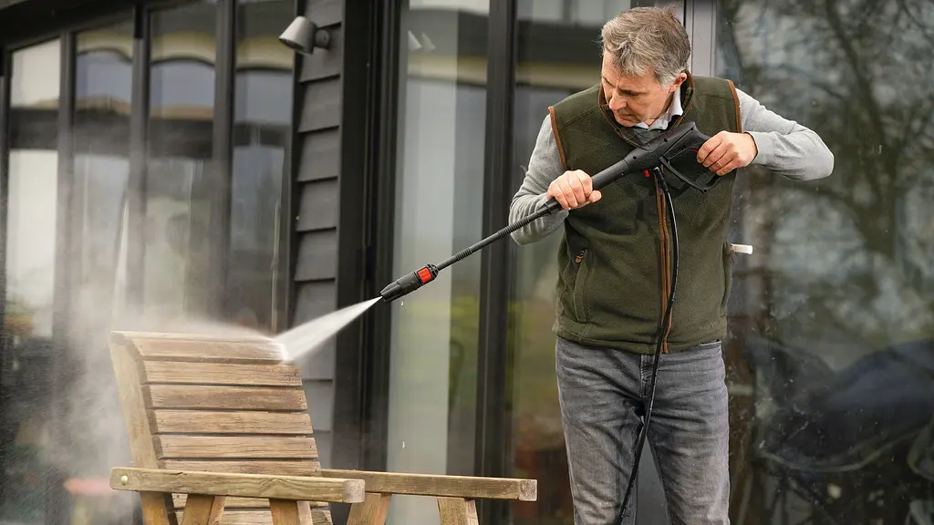 Мінімийка високого тиску UniversalAquatak 135 1900Вт 135бар 410л/год насадка 3в1 7.9кг Bosch teh0016613 - фото 6