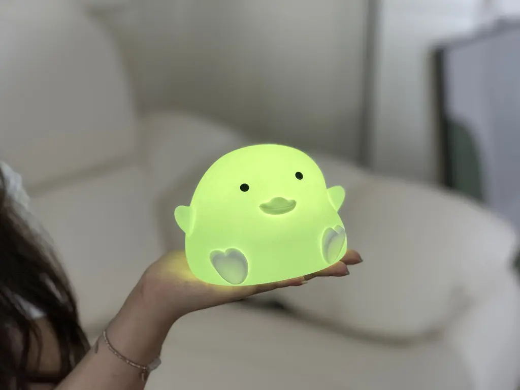 Силіконовий дитячий нічник "курча" - фото 6