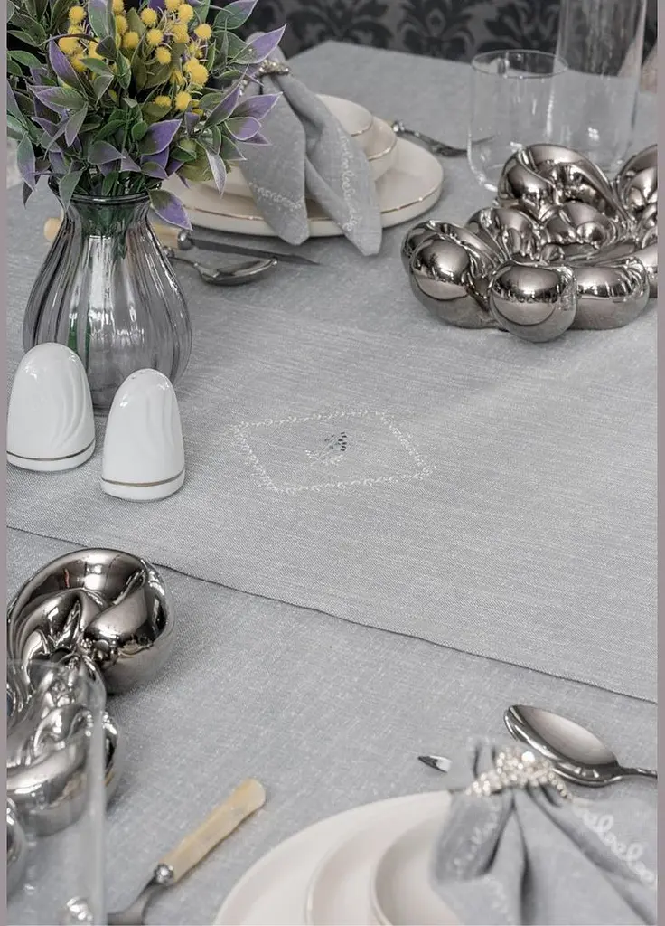 Скатертина поліестер Cotton Box 175х240 см + ранер 40х140 см + серветки 6шт 40х40 см Pera - Grey TC303375948 - фото 3