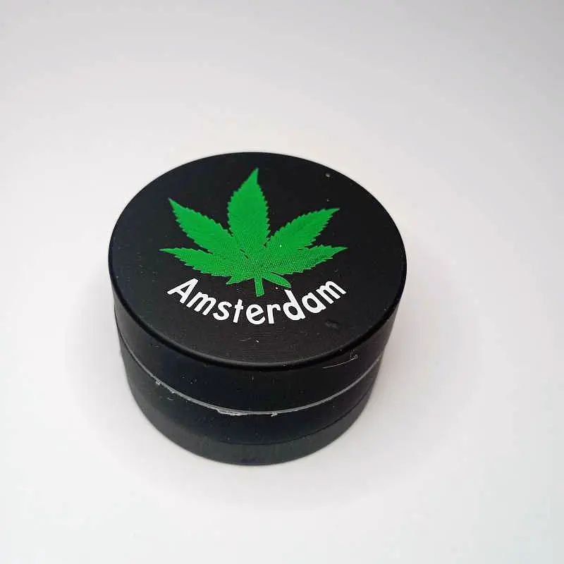 Гриндер для подрібнення тютюну Ashtray Amsterdam HL-205 Amsterdam Коноплі Black (10861) - фото 2