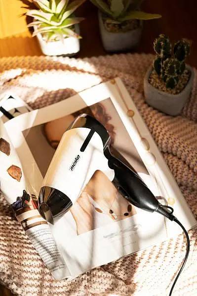 Фен дорожній Mesko MS 2262, 1000 Вт концентратор 2 швидкості підвісна петля компактний 1 шт. білий (33705-IS) - фото 6