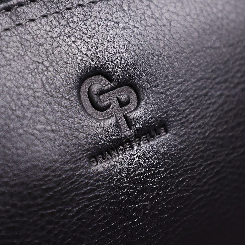 Шкіряна жіноча косметичка Grande Pelle 11570 чорний - фото 9